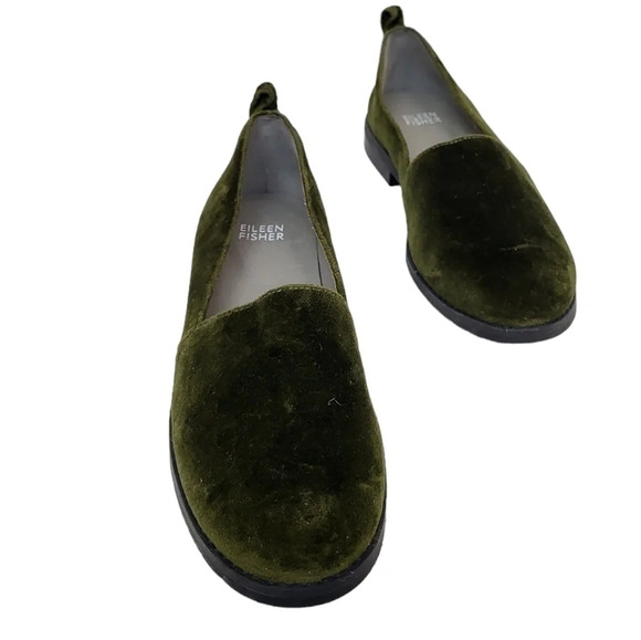Eileen Fisher Olive Green Demi 3 Velvet Flats Loafers Like New 5.5 Women's - Picture 1 of 6